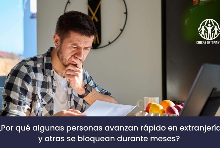 Persona recibiendo orientación estratégica para un proceso de extranjería en España con acompañamiento profesional.